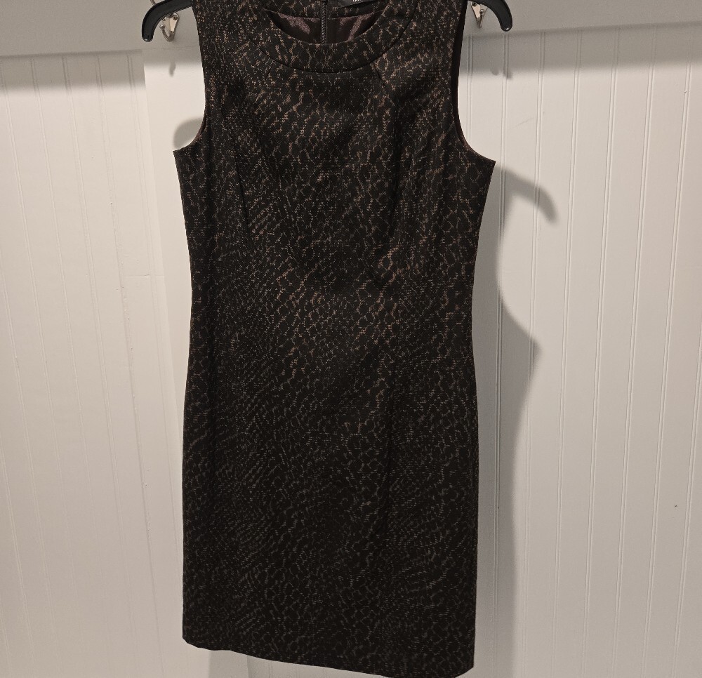 Tahari Sleeveless Textured Sheath Dress - Picture 6 of 6